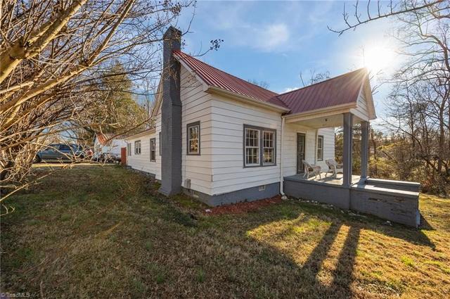 801 Whitsett Ave, Gibsonville, NC 27249