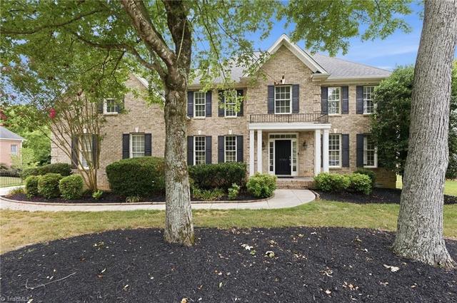 5703 Blue Heron Dr, Greensboro, NC 27455