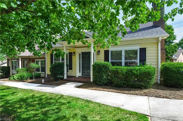 3718 Sawgrass Rd, Greensboro, NC 27410