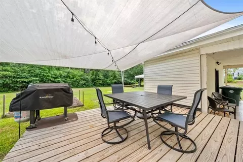 202 Walnut St, Hamlet, NC 28345 photo 25