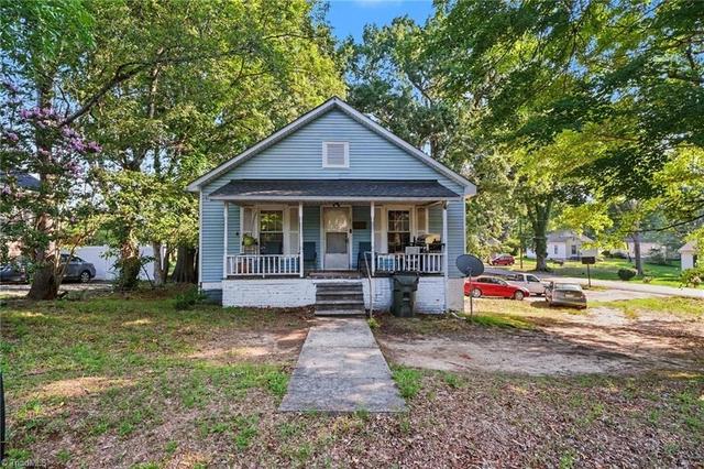 1005 Ava St, Burlington, NC 27215