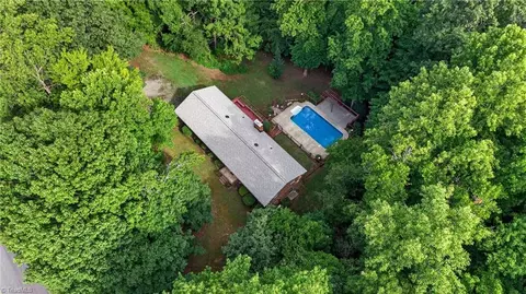4515 Gilmore Dr, Liberty, NC 27298