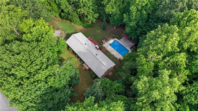 4515 Gilmore Dr, Liberty, NC 27298