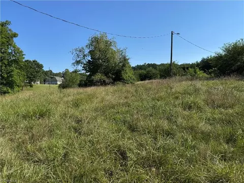 7 75 Goff Rd, King, NC 27021 photo 15