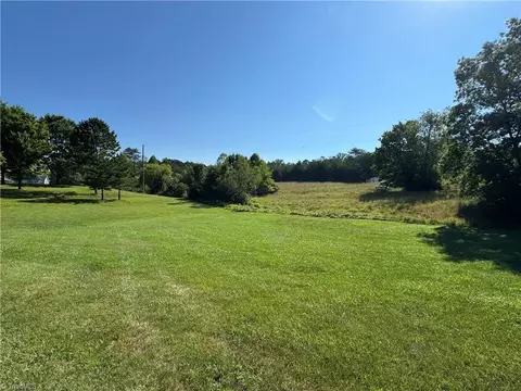 7 75 Goff Rd, King, NC 27021 photo 3