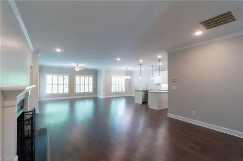 Living - 120 Park Pl, King, NC 27021 photo 4 of 5