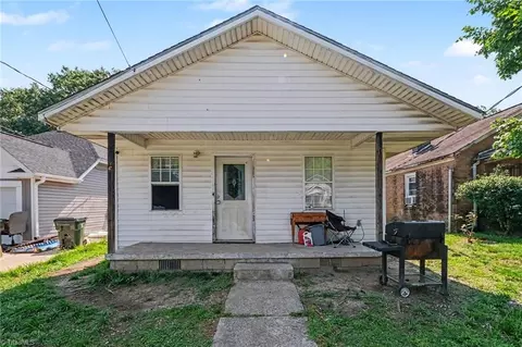 437 Fulton St, Burlington, NC 27217