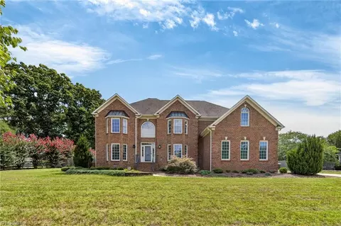 6096 Royster Rd, Greensboro, NC 27455