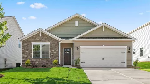 4743 Reedy Creek Farm Cir, Greensboro, NC 27405