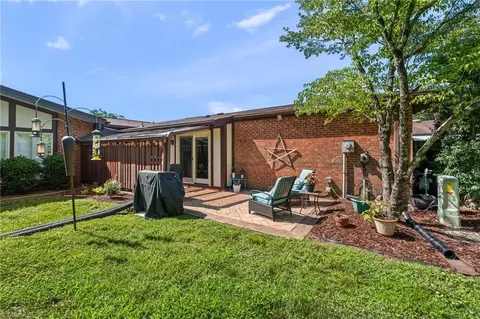 1137 Gatehouse Rd, High Point, NC 27262 photo 29