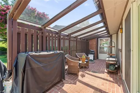 1137 Gatehouse Rd, High Point, NC 27262 photo 26