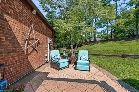 1137 Gatehouse Rd, High Point, NC 27262 photo 28