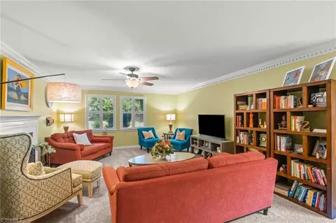 1137 Gatehouse Rd, High Point, NC 27262 photo 6