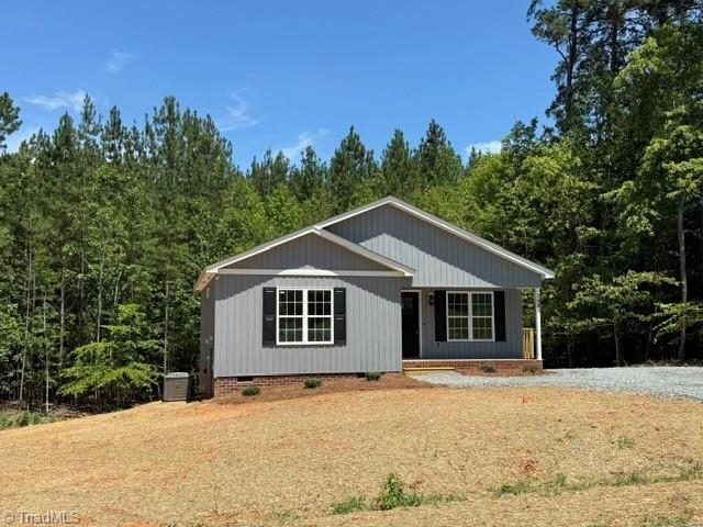 188 Walnut Rd, Lexington, NC 27292