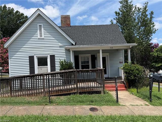 308 Upton St, Winston Salem, NC 27103