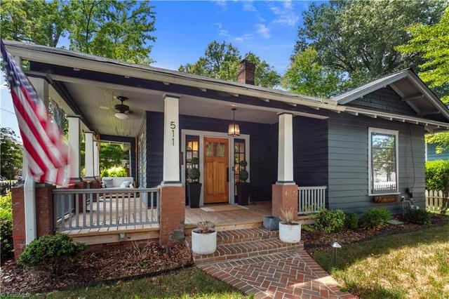 511 Charter Pl, Greensboro, NC 27405