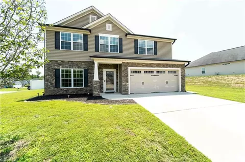 438 Bald Cypress Dr, Winston Salem, NC 27127