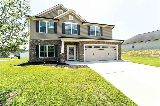 438 Bald Cypress Dr, Winston Salem, NC 27127