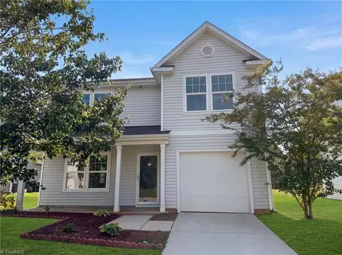5138 Red Poll Dr, Greensboro, NC 27405