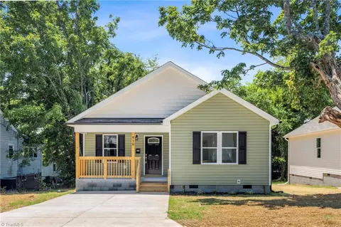 910 Roosevelt St, Winston Salem, NC 27105