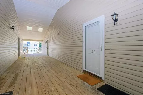 2624 Guyer St #2B, High Point, NC 27265 photo 2