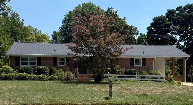 1004 Onslow Dr, Greensboro, NC 27408