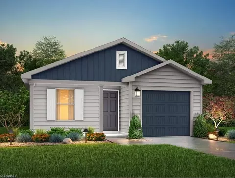 459 Regency Ln, Eden, NC 27288 photo 1