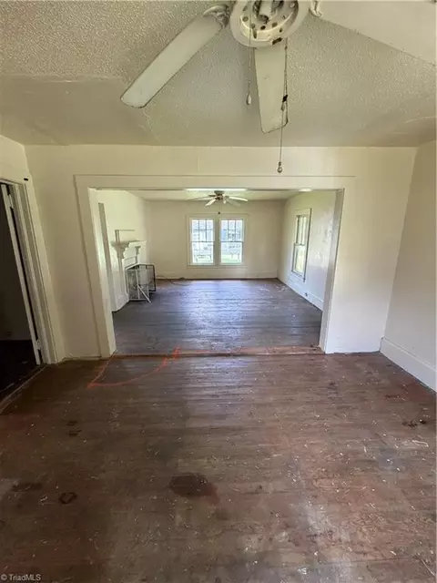 423 Wright St, High Point, NC 27260 photo 15
