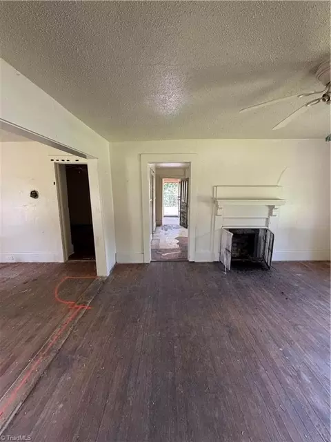 423 Wright St, High Point, NC 27260 photo 18