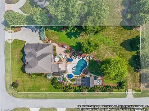 207 Pinnacle Dr, High Point, NC 27265 photo 49