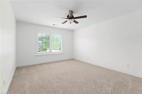 207 Pinnacle Dr, High Point, NC 27265 photo 35