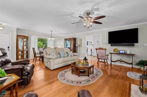 Living - 4662 Pineview Dr, Trinity, NC 27370 photo 1 of 1