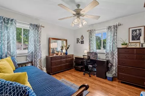 Bedroom - 4662 Pineview Dr, Trinity, NC 27370 photo 3 of 4