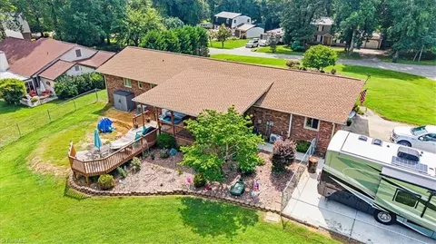 View/Area - 4662 Pineview Dr, Trinity, NC 27370 photo 2 of 9
