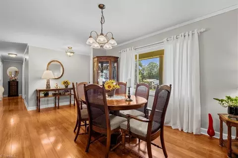 Dining - 4662 Pineview Dr, Trinity, NC 27370 photo 2 of 4
