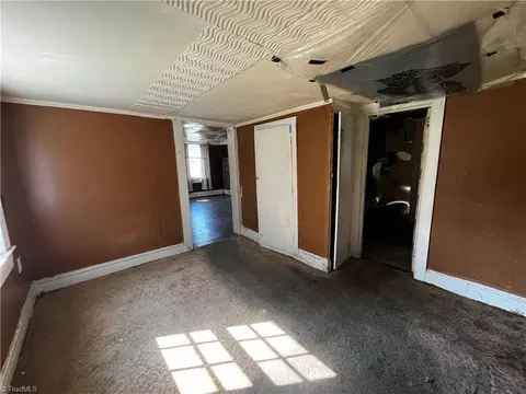 628 Early Ave, Eden, NC 27288 photo 6