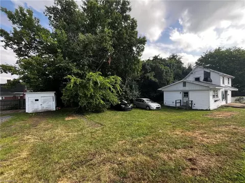 628 Early Ave, Eden, NC 27288 photo 11