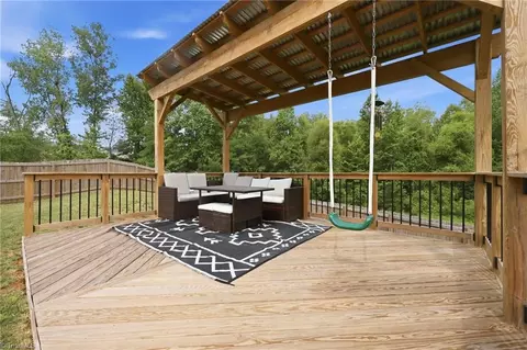Exterior - 6826 Bellawood Dr, Trinity, NC 27370 photo 4 of 5