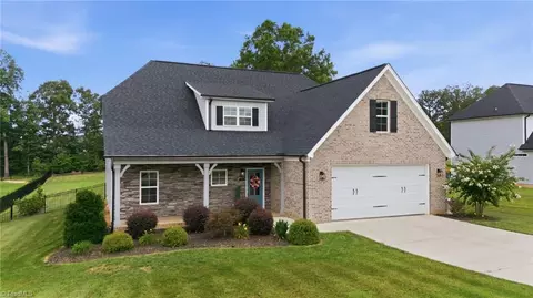 286 Windsor Trl, Lexington, NC 27295
