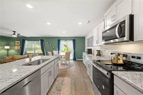 Kitchen - 173 Nova Ln, King, NC 27021 photo 5 of 5