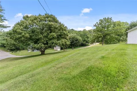 Exterior - 290 Riverview Dr, Sparta, NC 28675 photo 8 of 11