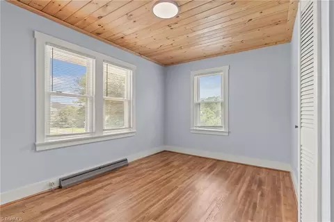 Bedroom - 290 Riverview Dr, Sparta, NC 28675 photo 1 of 4