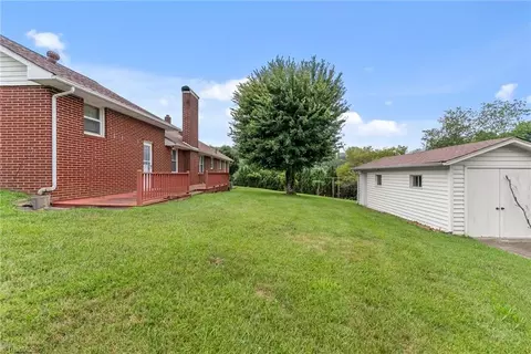 Exterior - 290 Riverview Dr, Sparta, NC 28675 photo 4 of 11