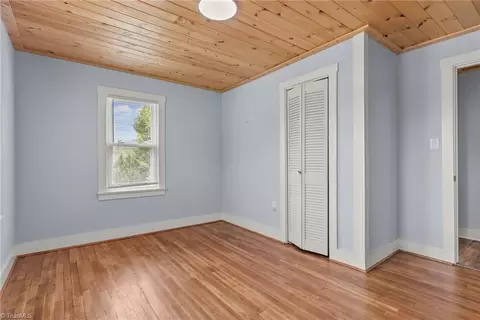 Bedroom - 290 Riverview Dr, Sparta, NC 28675 photo 2 of 4