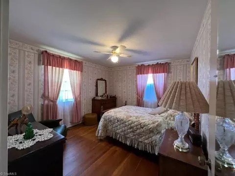 Bedroom - 4445 Pine St E, Mount Airy, NC 27030 photo 3 of 3