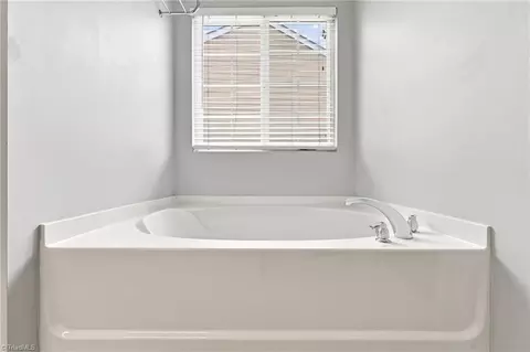 Bath - 3853 Tonsley Pl, High Point, NC 27265 photo 7 of 7