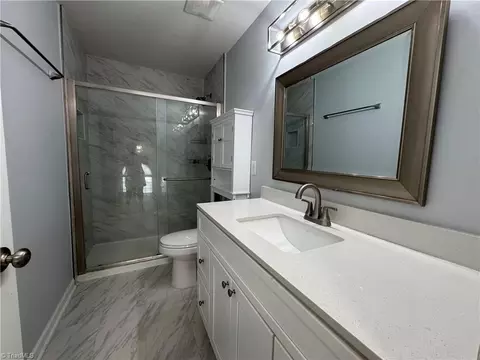 Bath - 3853 Tonsley Pl, High Point, NC 27265 photo 5 of 7
