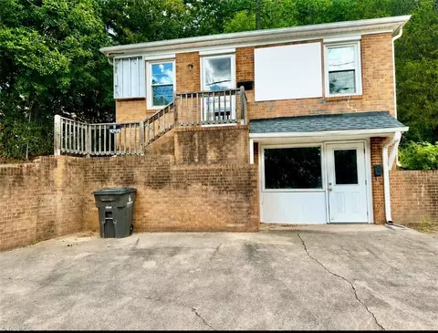 1240 Churton St, Winston Salem, NC 27103