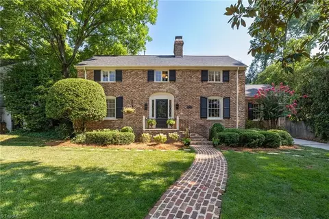 716 Dover Rd, Greensboro, NC 27408