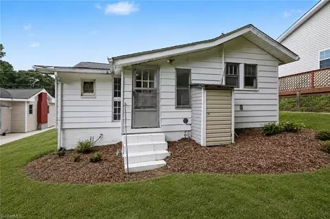 Exterior - 1306 Forrest St, High Point, NC 27262 photo 5 of 8
